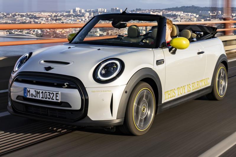 Mini Eléctrico Descapotable