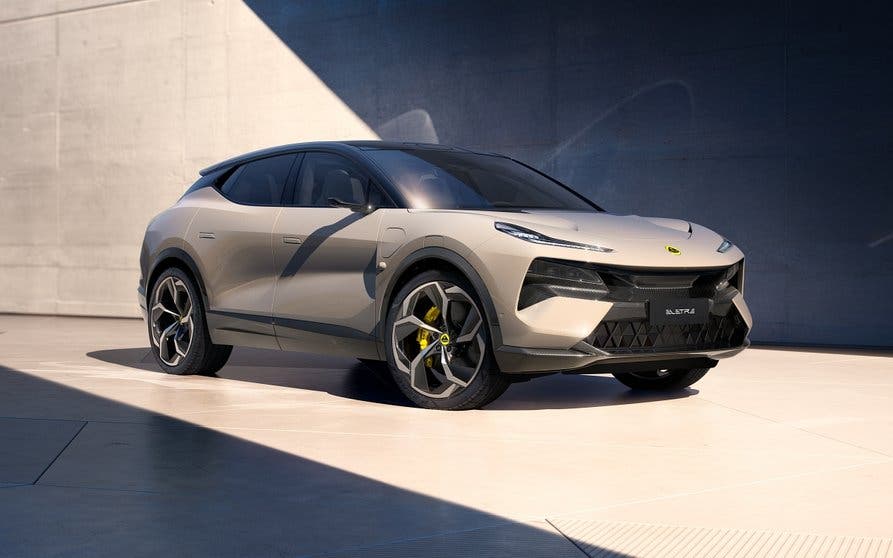 Lotus Eletre