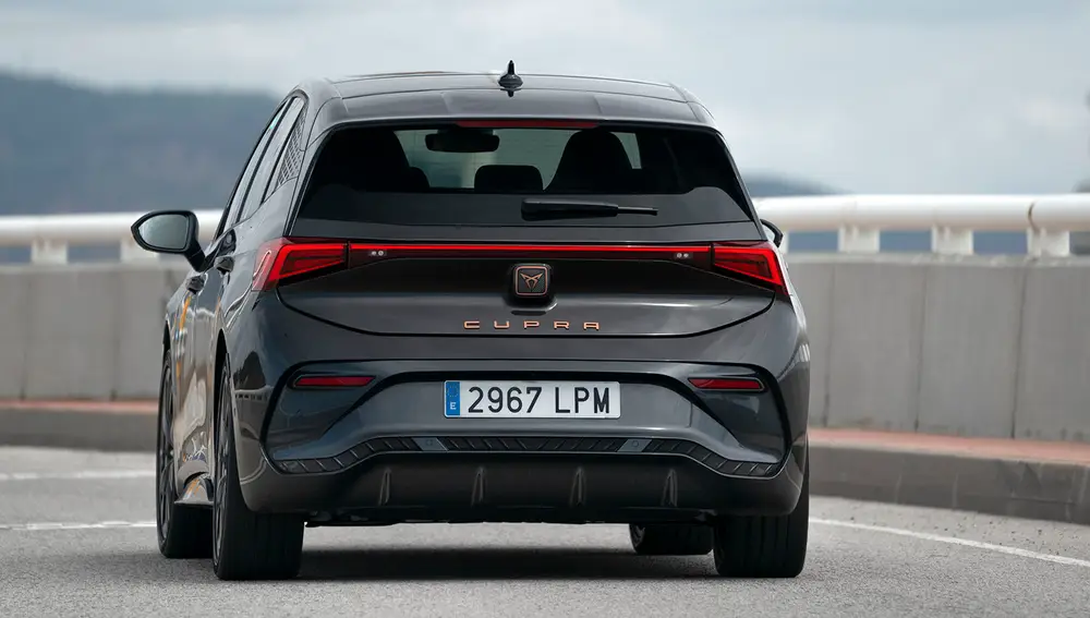Cupra Born Gris Quasar
