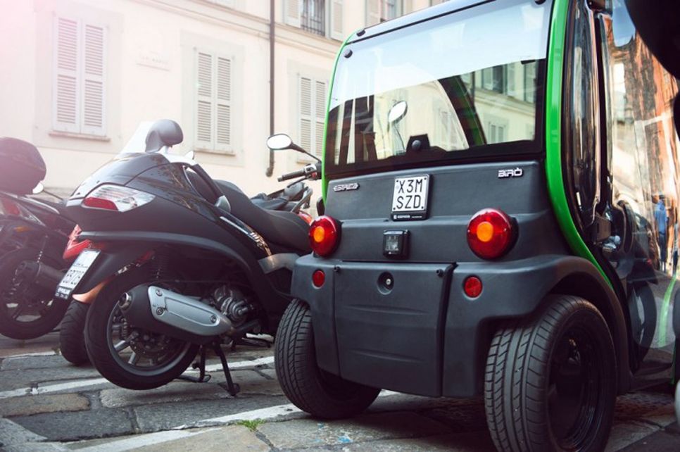 Parte trasera Biró Coche Eléctrico