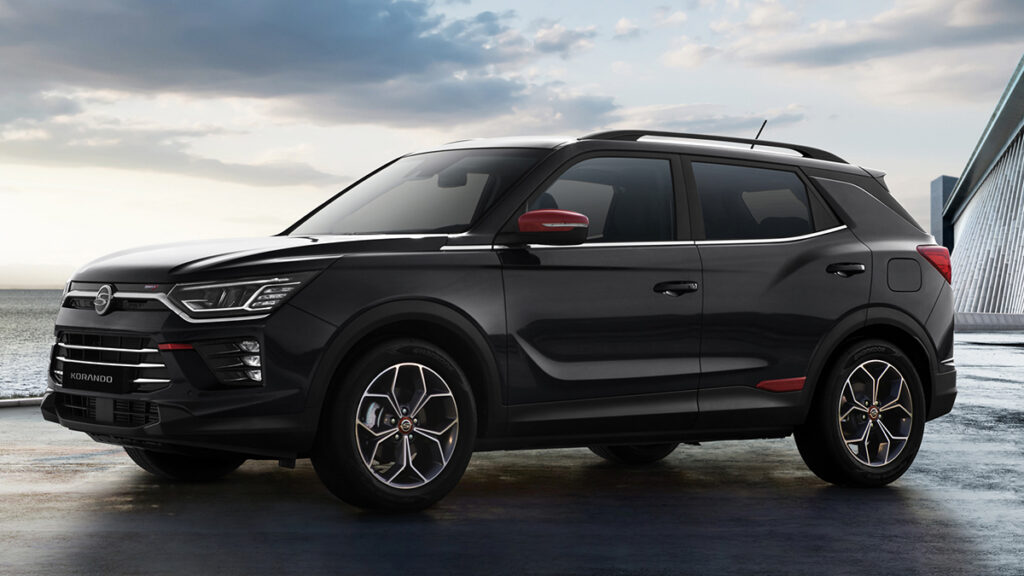 Korando E-Motion Space Black