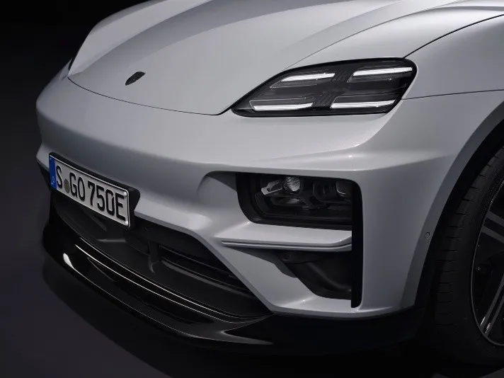 Frontal Macan Eléctrico