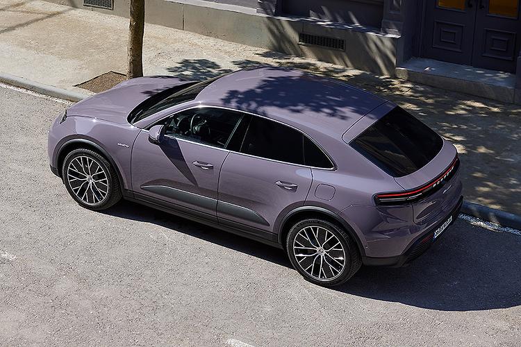 Perfil Nuevo Porsche Macan Eléctrico